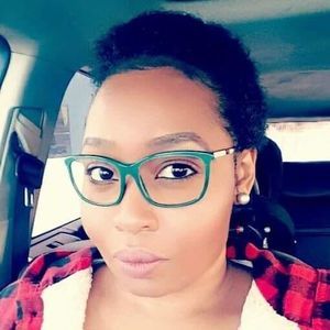 Meet your Posher, Ariana